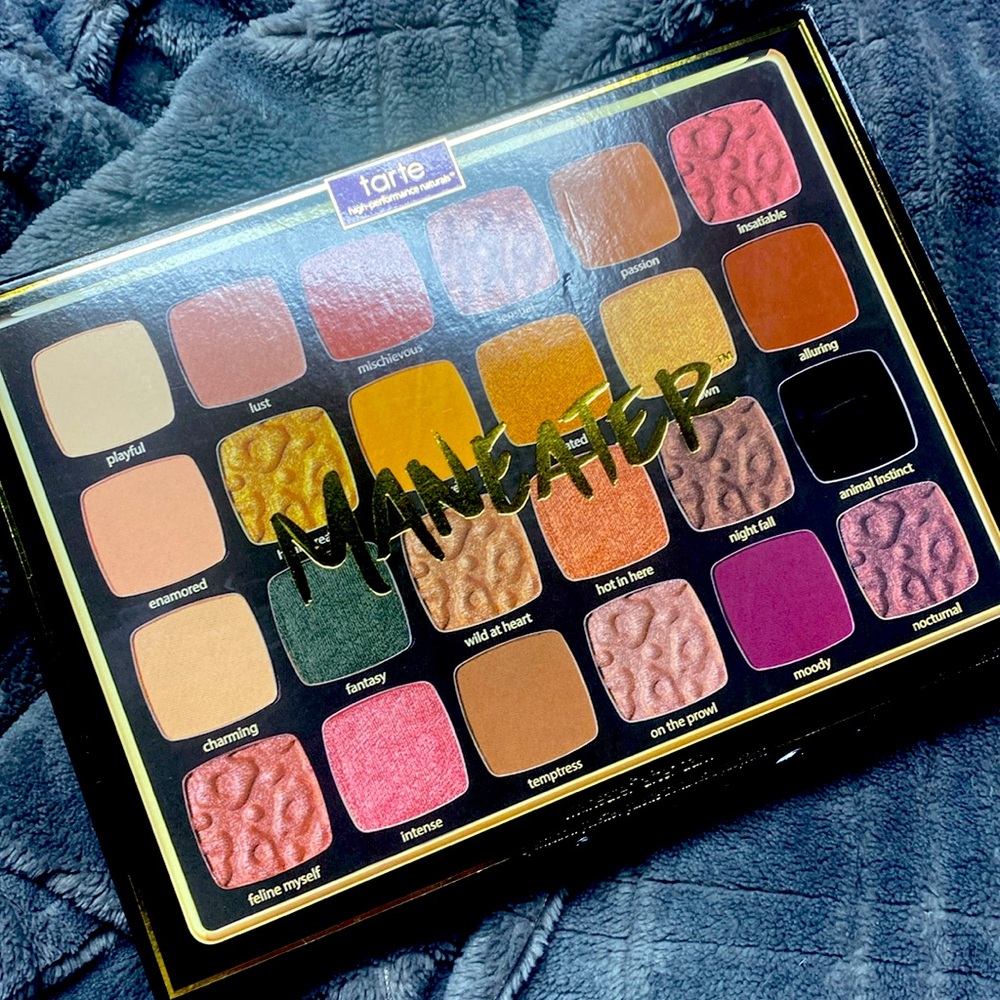 Tarte man eater after dark eye shadow palette